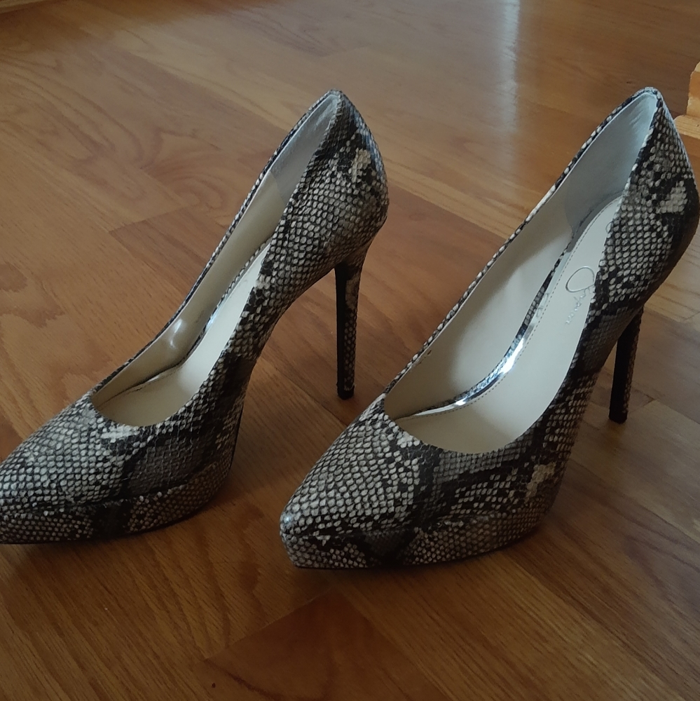 Women's heels
